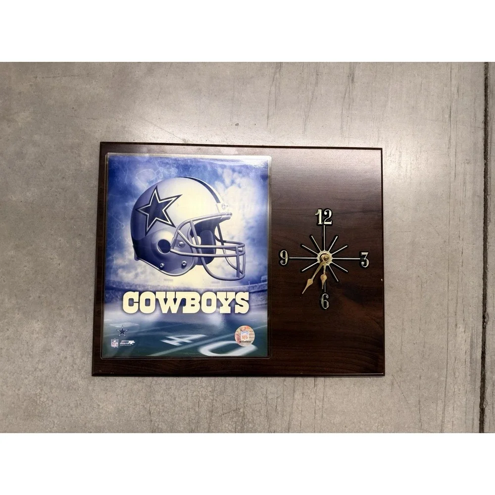 Vintage Dallas Cowboys NFL Wood Plaque Wall‎ Clock - Officially Licensed